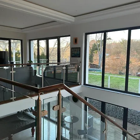 Villa Artvilla Am